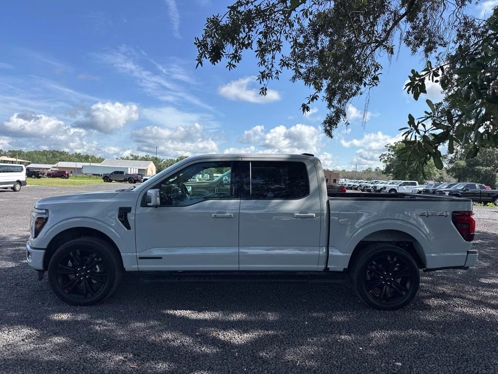 2024 Avalanche Ford F-150 Lariat 4X4 Truck