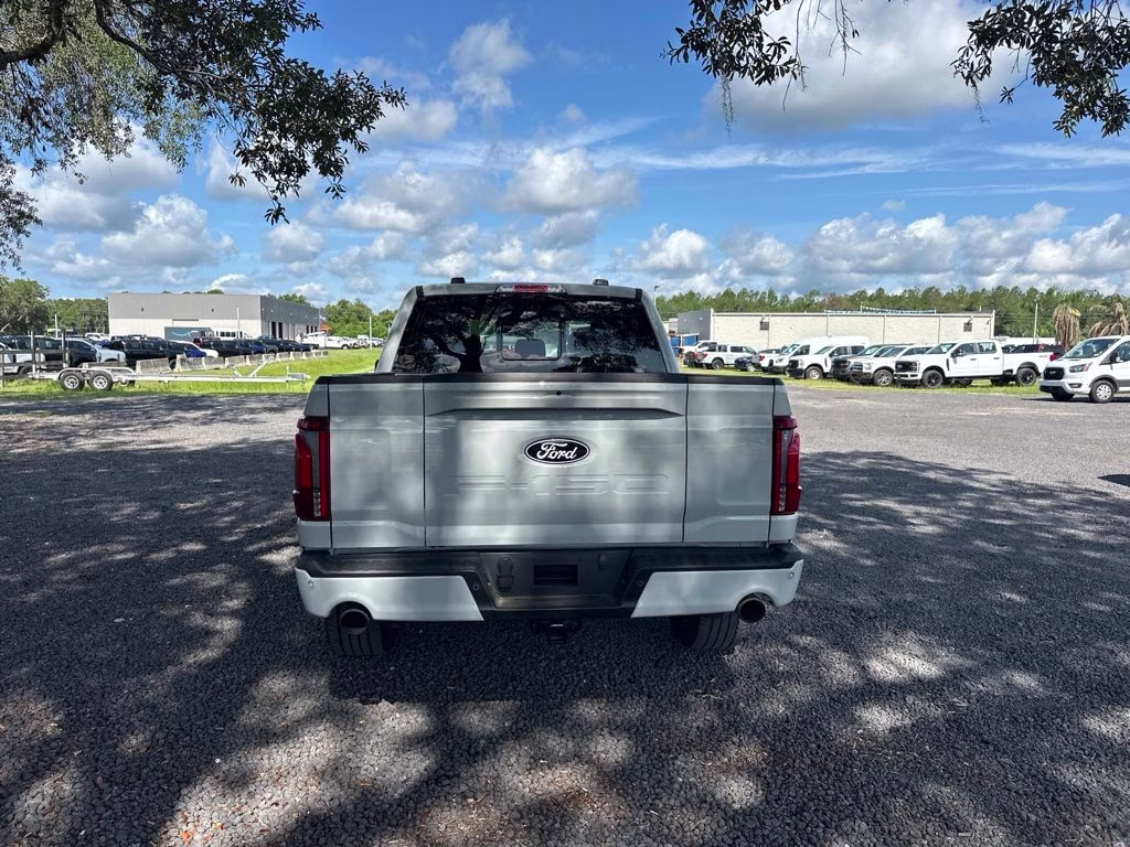 2024 Avalanche Ford F-150 Lariat 4X4 Truck