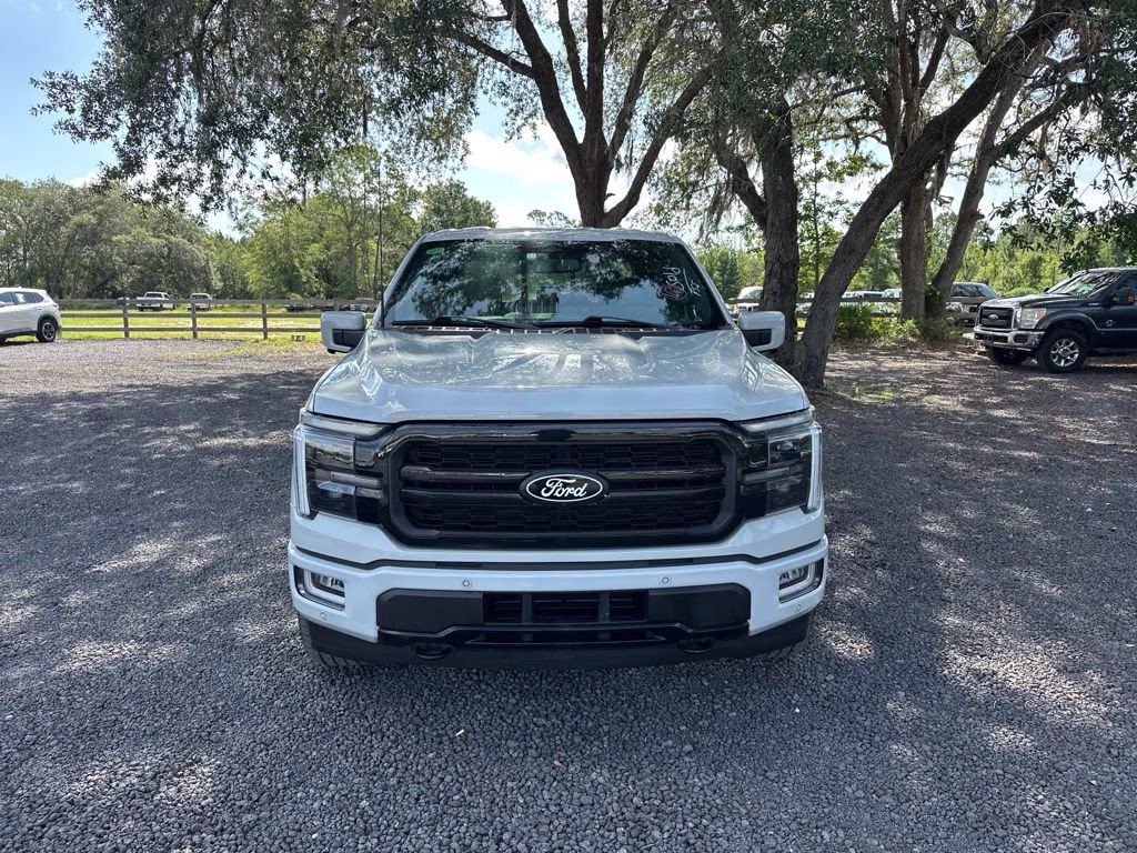 2024 Avalanche Ford F-150 Lariat 4X4 Truck