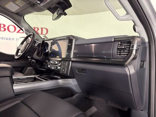 2024 Iconic Silver Metallic Ford Super Duty F-250 SRW Lariat 4X4 Truck