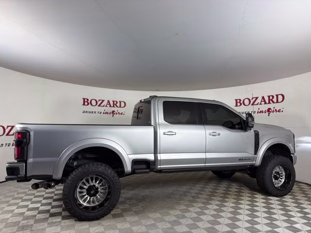2024 Iconic Silver Metallic Ford Super Duty F-250 SRW Lariat 4X4 Truck