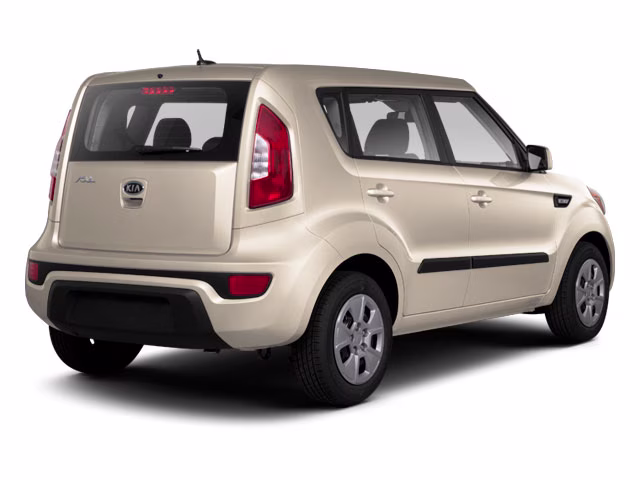 2013 Dune Kia Soul Base FWD Hatchback