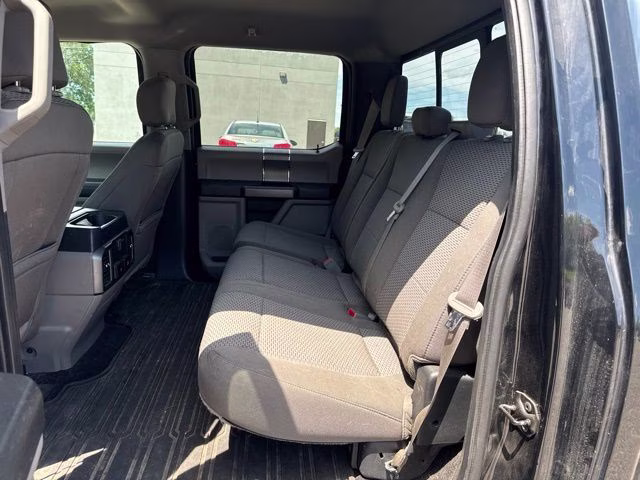 2018 Shadow Black Ford F-150 XLT 4X4 Truck