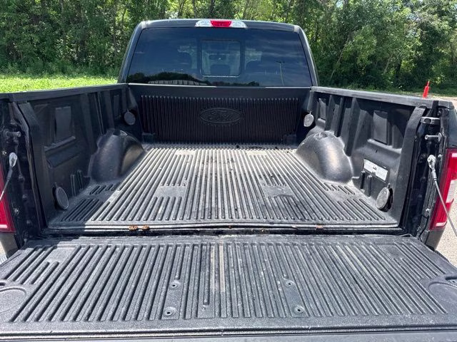 2018 Shadow Black Ford F-150 XLT 4X4 Truck