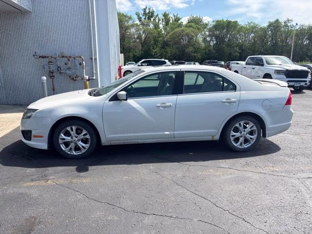 2012 Ford Fusion SE FWD Sedan