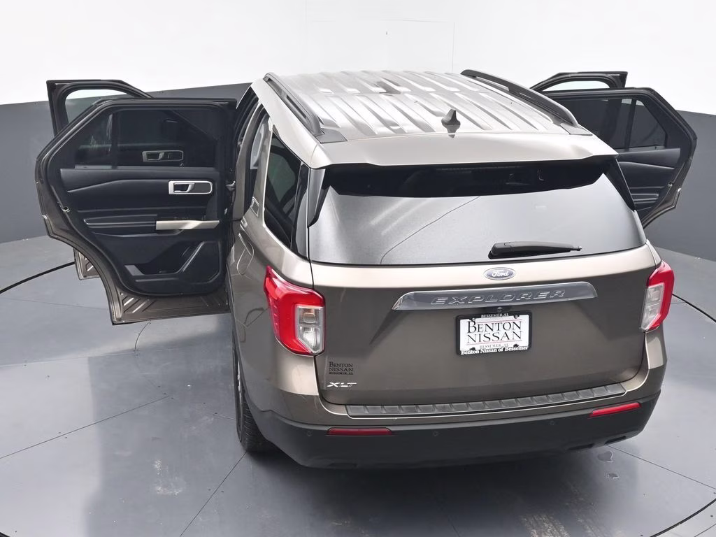 2021 Stone Gray Metallic Ford Explorer XLT RWD SUV