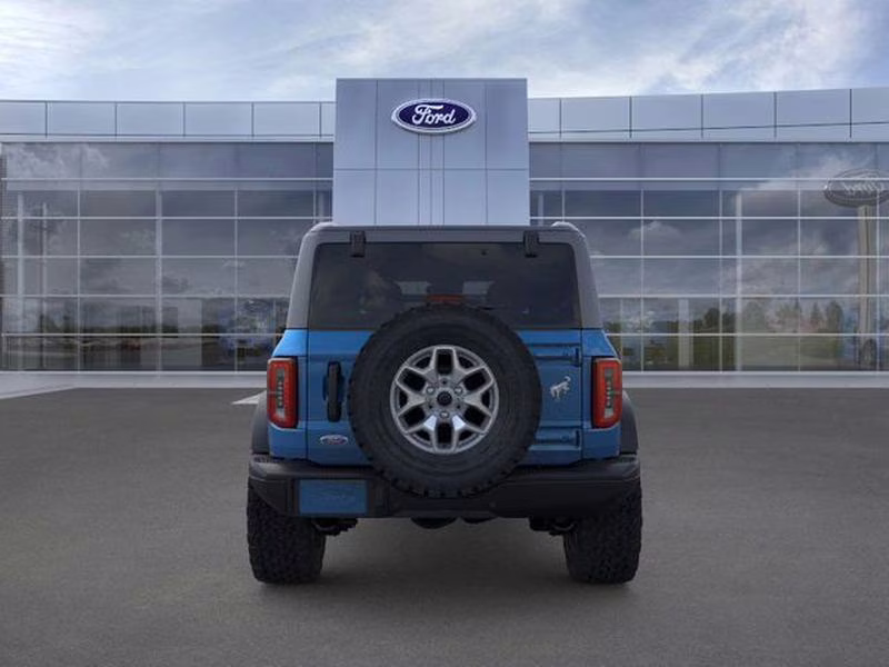 2025 Velocity Blue Metallic Ford Bronco Badlands 4X4 SUV