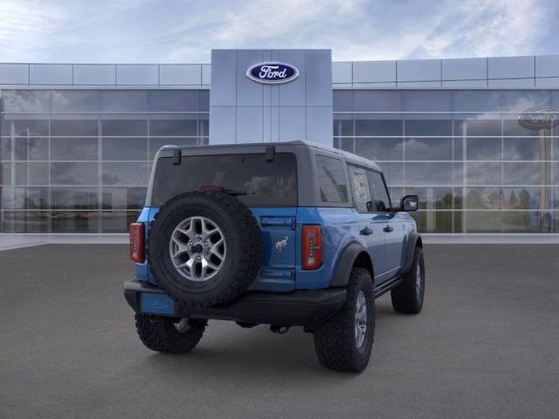 2025 Velocity Blue Metallic Ford Bronco Badlands 4X4 SUV