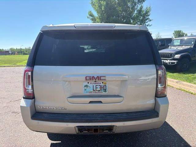 2015 Champagne Silver Metallic GMC Yukon XL SLE 1500 4X4 SUV