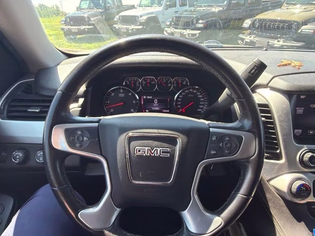2015 Champagne Silver Metallic GMC Yukon XL SLE 1500 4X4 SUV