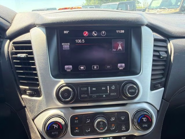 2015 Champagne Silver Metallic GMC Yukon XL SLE 1500 4X4 SUV