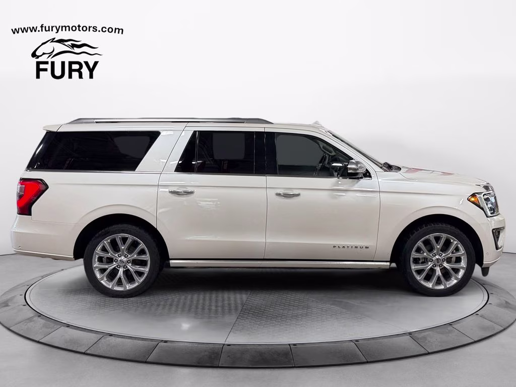 2018 White Platinum Clearcoat Metallic Ford Expedition Max Platinum w/Drivers Assistance & Heavy Duty Tow Pkg 4X4 SUV