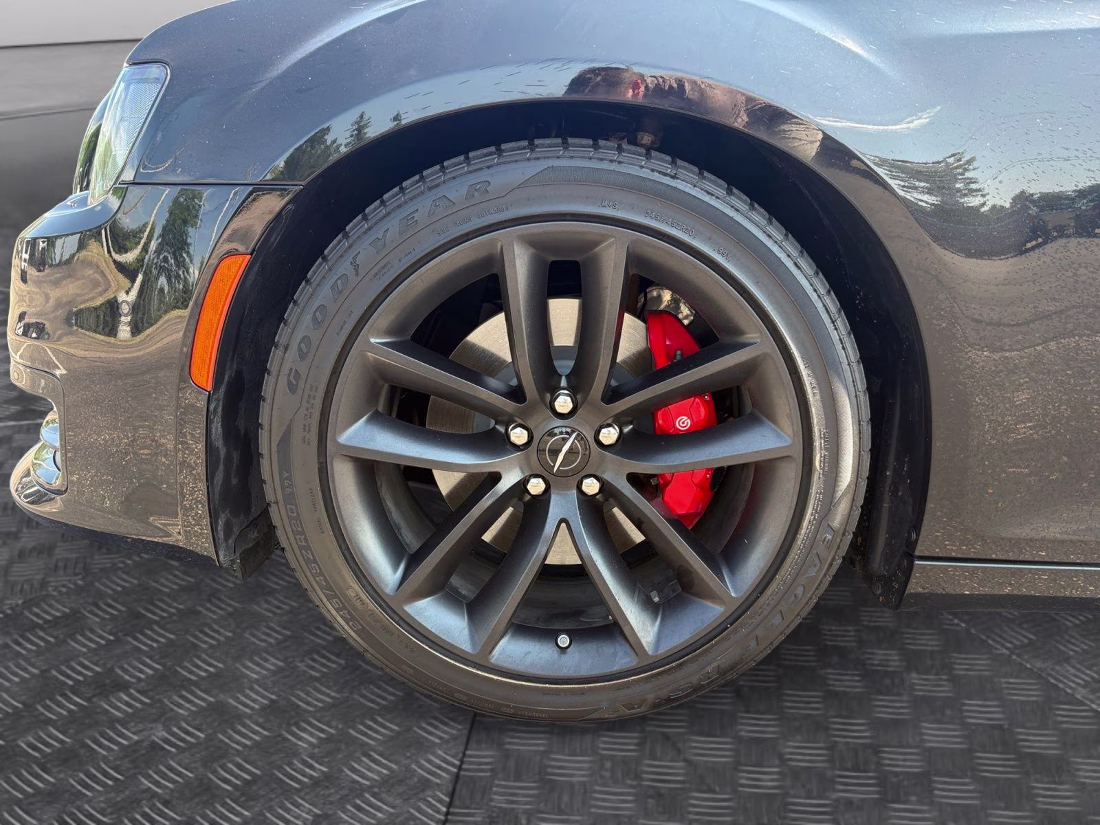 2023 Gloss Black Chrysler 300 C RWD Sedan