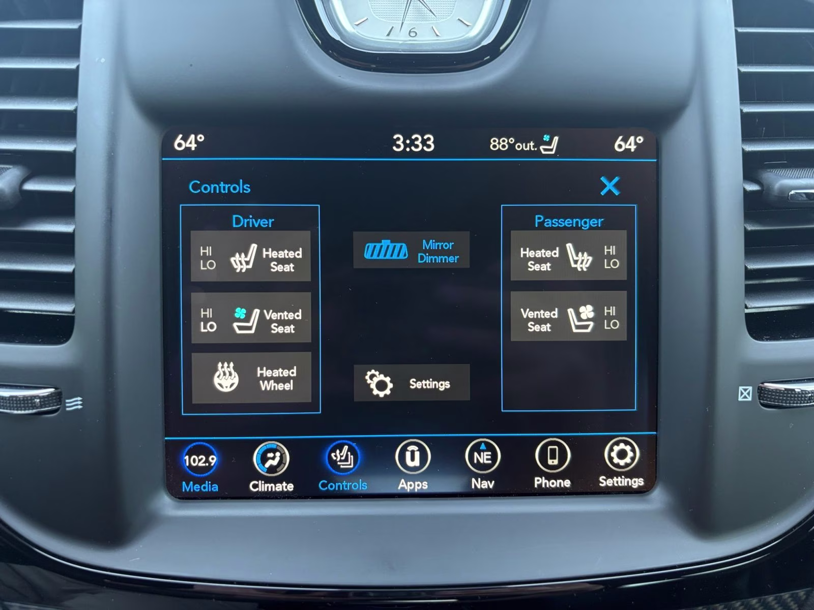 2023 Gloss Black Chrysler 300 C RWD Sedan