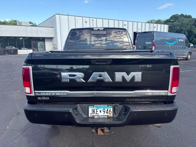 2017 Brilliant Black Crystal Pearlcoat Ram 2500 Limited 4X4 Truck