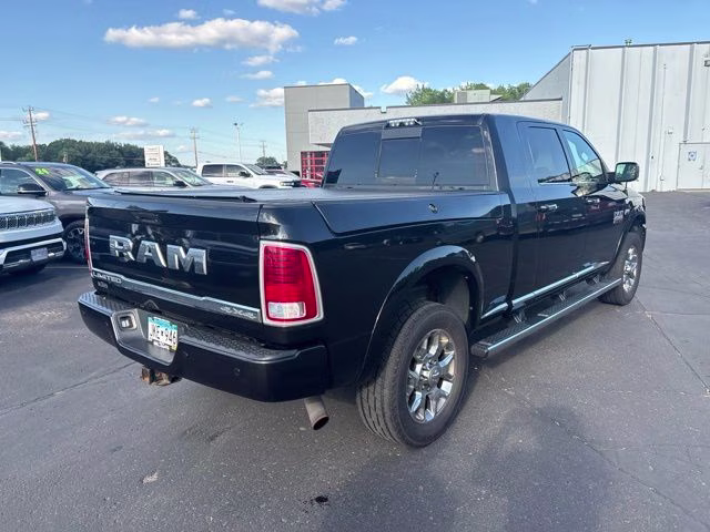 2017 Brilliant Black Crystal Pearlcoat Ram 2500 Limited 4X4 Truck