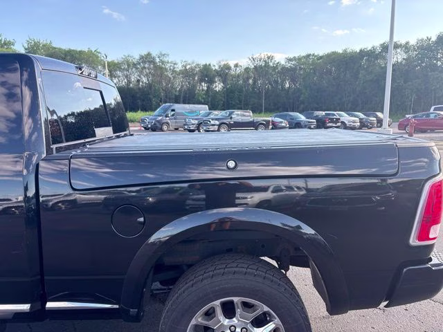 2017 Brilliant Black Crystal Pearlcoat Ram 2500 Limited 4X4 Truck