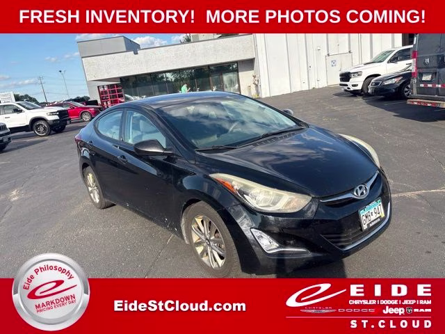 2014 Hyundai Elantra SE FWD Sedan