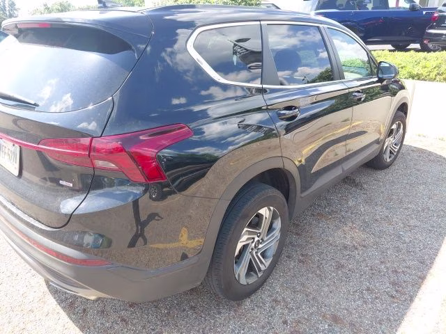 2023 Black Hyundai Santa Fe SE AWD SUV