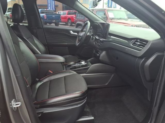 2024 Carbonized Gray Metallic Ford Escape ST-Line FWD SUV
