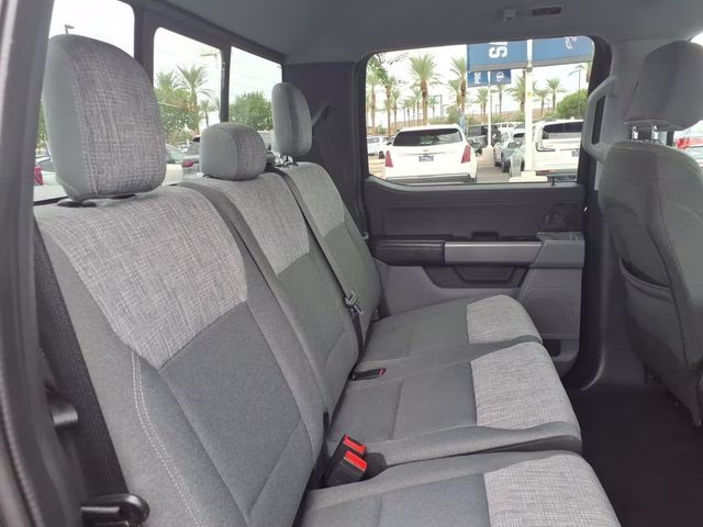 2022 Antimatter Blue Metallic Ford F-150 XLT 4X4 Truck