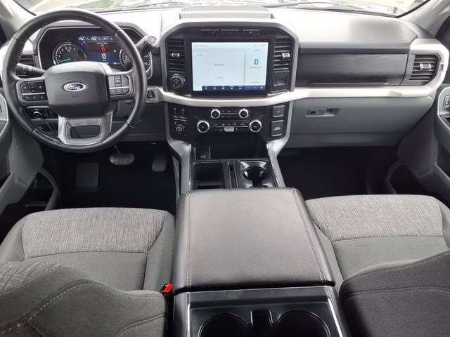 2022 Antimatter Blue Metallic Ford F-150 XLT 4X4 Truck