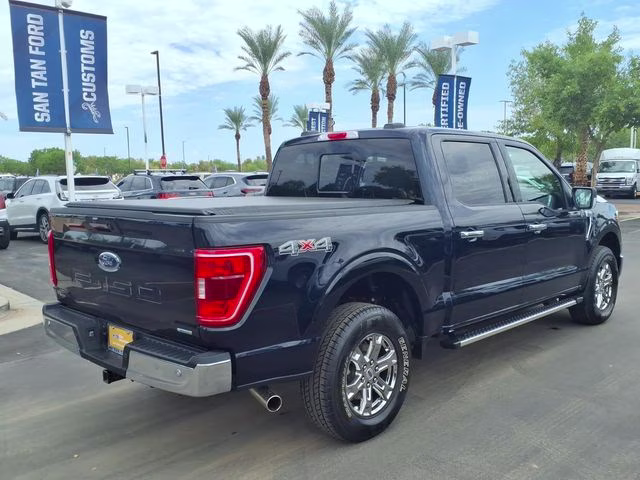 2022 Antimatter Blue Metallic Ford F-150 XLT 4X4 Truck