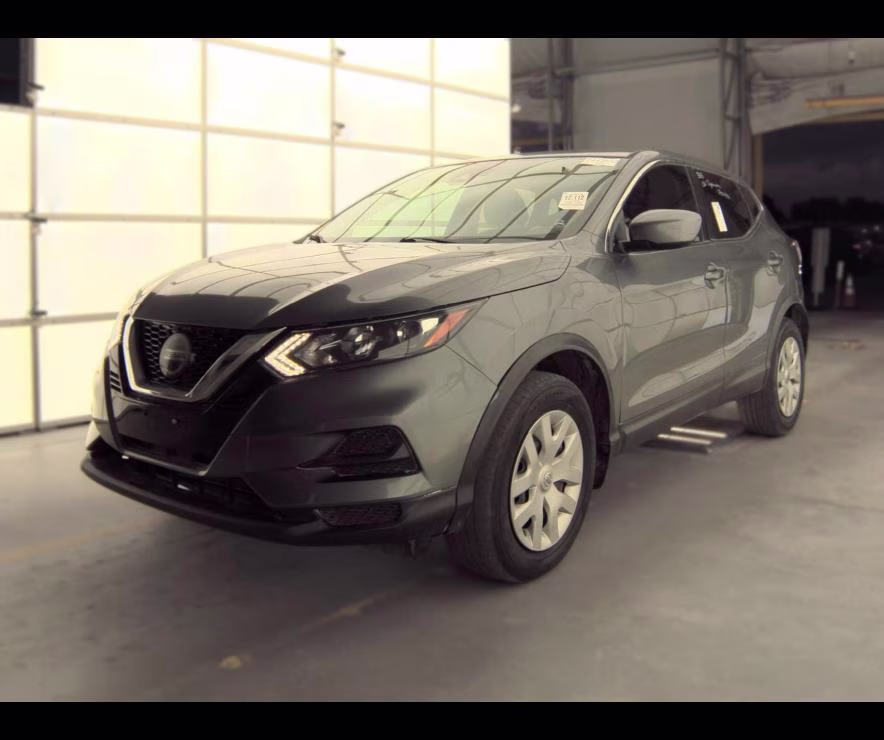 2020 Gun Metallic Nissan Rogue Sport S FWD SUV