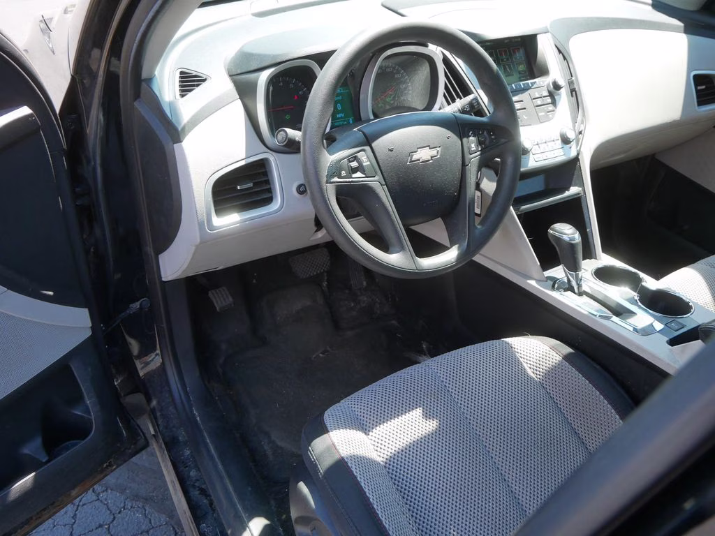 2017 Black Chevrolet Equinox LS w/ FWD & 1LS FWD SUV