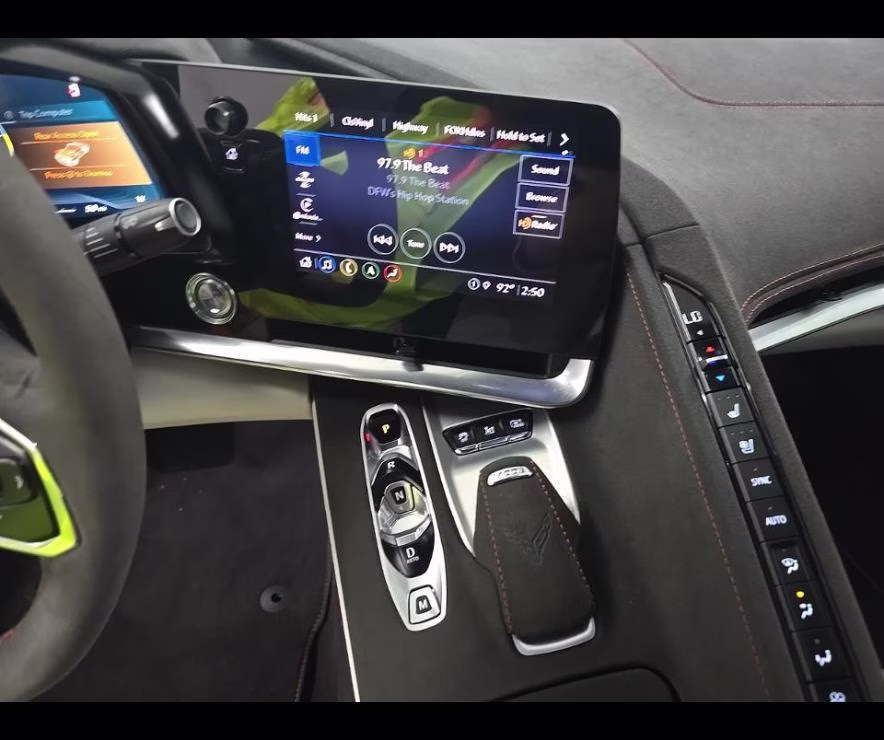 2023 Carbon Flash Metallic Chevrolet Corvette 3LT RWD Coupe