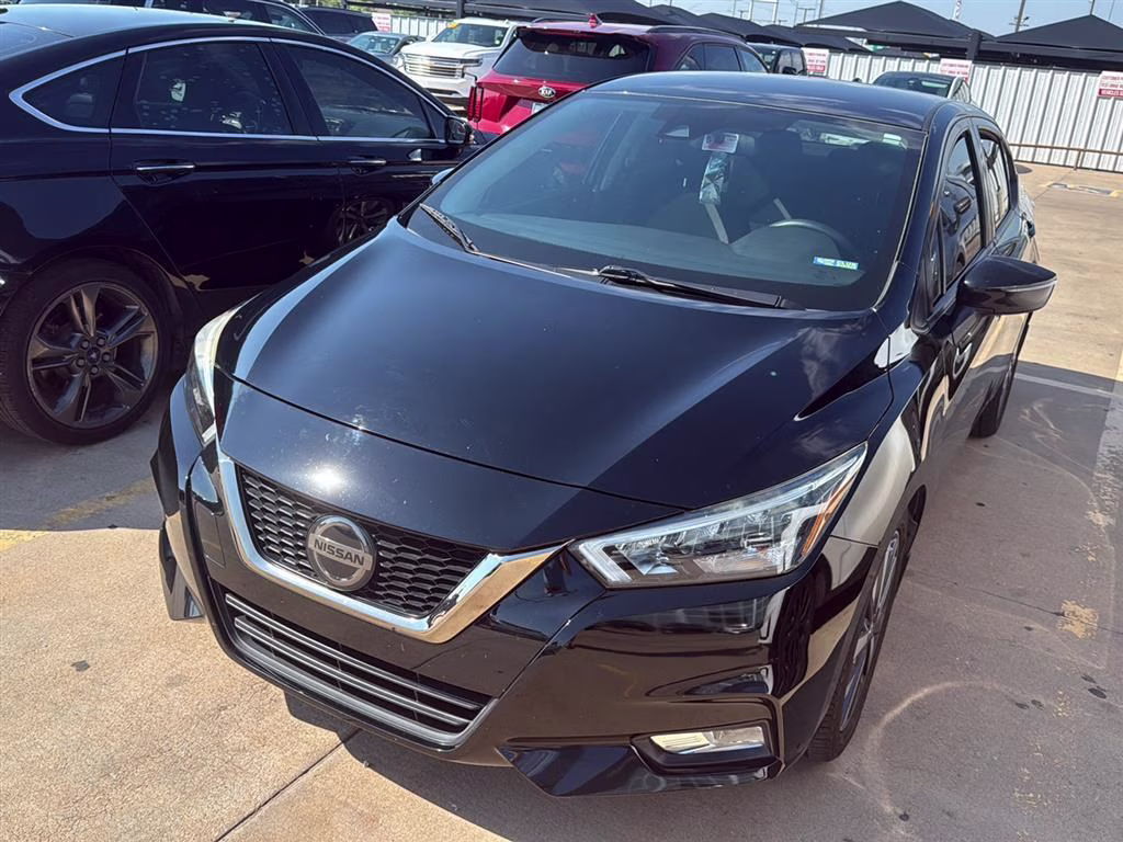 2020 Super Black Nissan Versa SR FWD Sedan