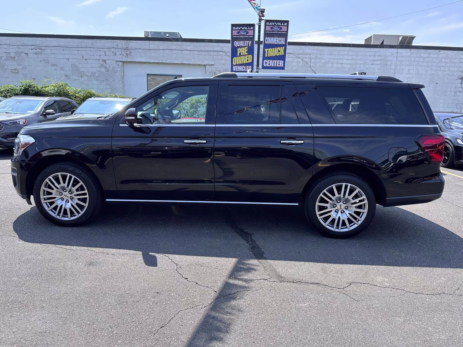 2024 Agate Black Metallic Ford Expedition Max Limited 4x4 4X4 SUV