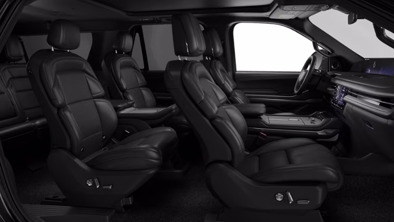 2027 Infinite Black Metallic Clearcoat Lincoln Navigator Reserve L 4X4 SUV