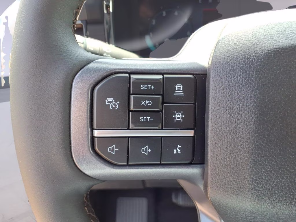 2026 Oxford White Ford F-150 Lariat 4X4 Truck