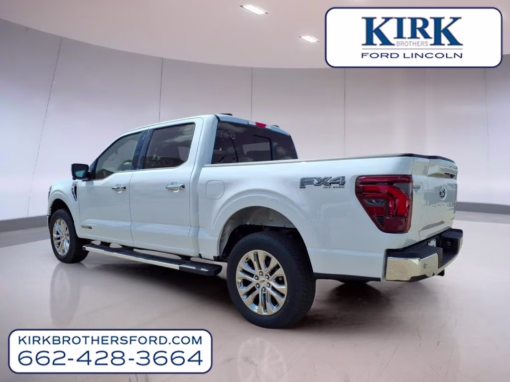 2026 Oxford White Ford F-150 Lariat 4X4 Truck