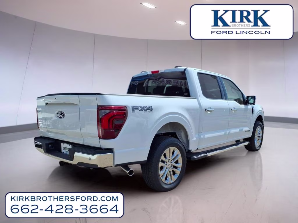 2026 Oxford White Ford F-150 Lariat 4X4 Truck