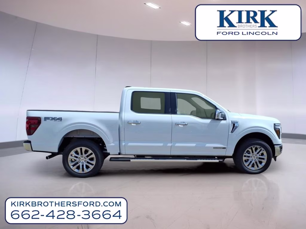 2026 Oxford White Ford F-150 Lariat 4X4 Truck