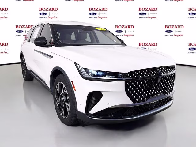 2024 White Platinum Clearcoat Metallic Lincoln Nautilus Premiere AWD SUV