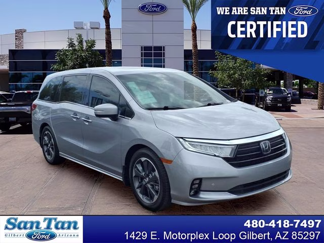 2022 Lunar Silver Metallic Honda Odyssey Elite FWD Van
