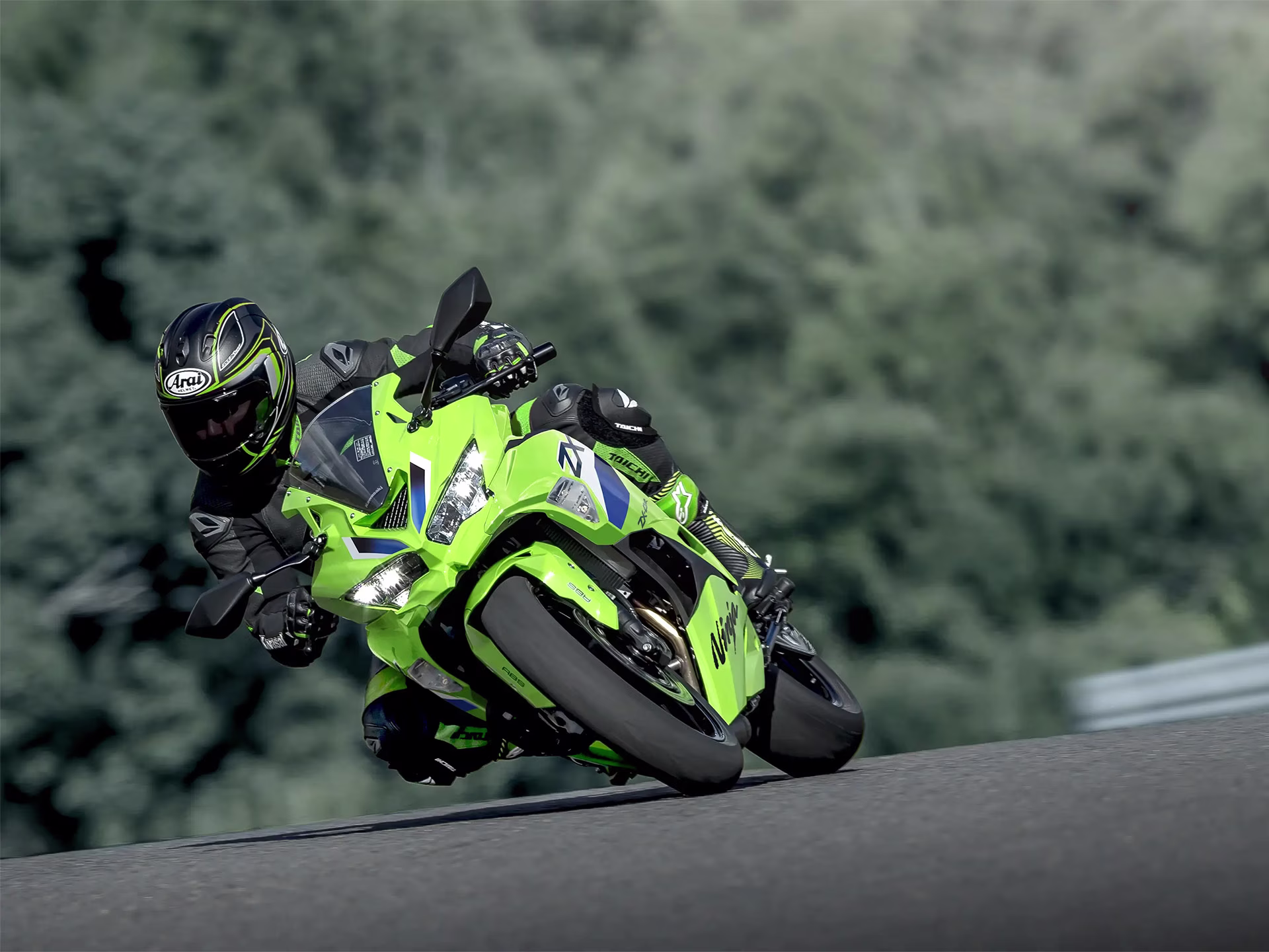 2026 Lime Green Kawasaki Ninja ZX-4RR ABS Motorcycle