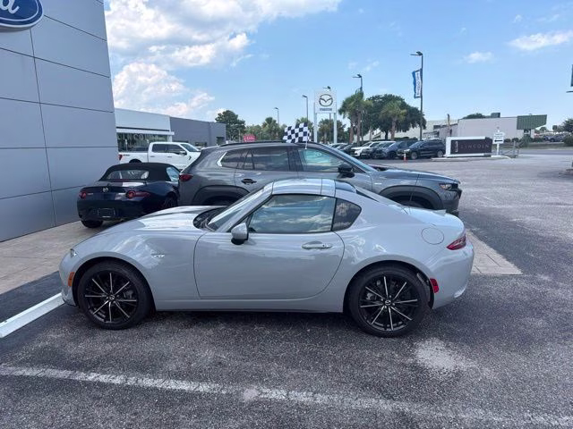 2025 Aero Gray Metallic Mazda MX-5 Miata RF Grand Touring RWD Convertible