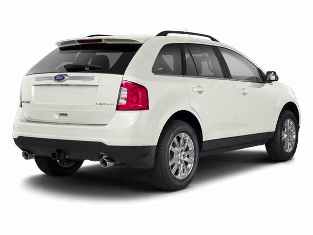 2013 White Suede Ford Edge SE FWD SUV