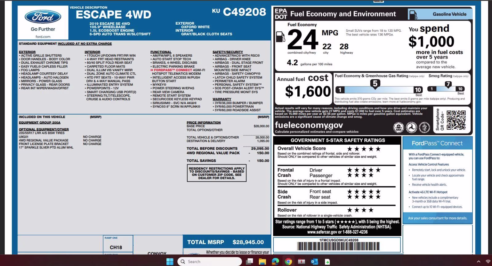 2019 Oxford White Ford Escape SE 4X4 SUV