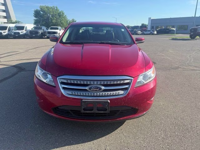 2010 Red Ford Taurus SEL FWD Sedan