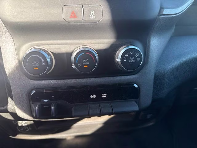 2024 Patriot Blue Pearlcoat Ram 3500 Tradesman 4X4 Truck