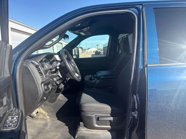 2024 Patriot Blue Pearlcoat Ram 3500 Tradesman 4X4 Truck