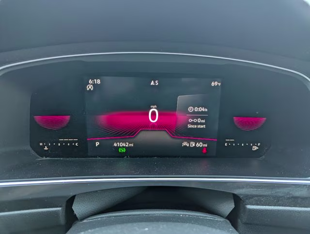 2023 Platinum Gray Metallic Volkswagen Tiguan 2.0T SE R-Line Black FWD SUV