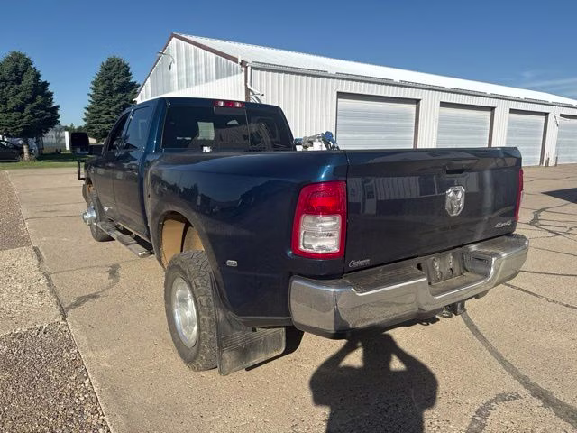 2024 Patriot Blue Pearlcoat Ram 3500 Tradesman 4X4 Truck
