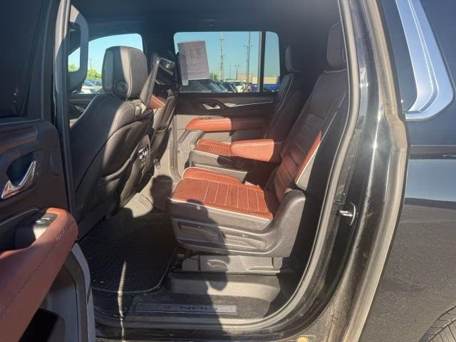 2024 Onyx Black GMC Yukon XL Denali Ultimate 4X4 SUV