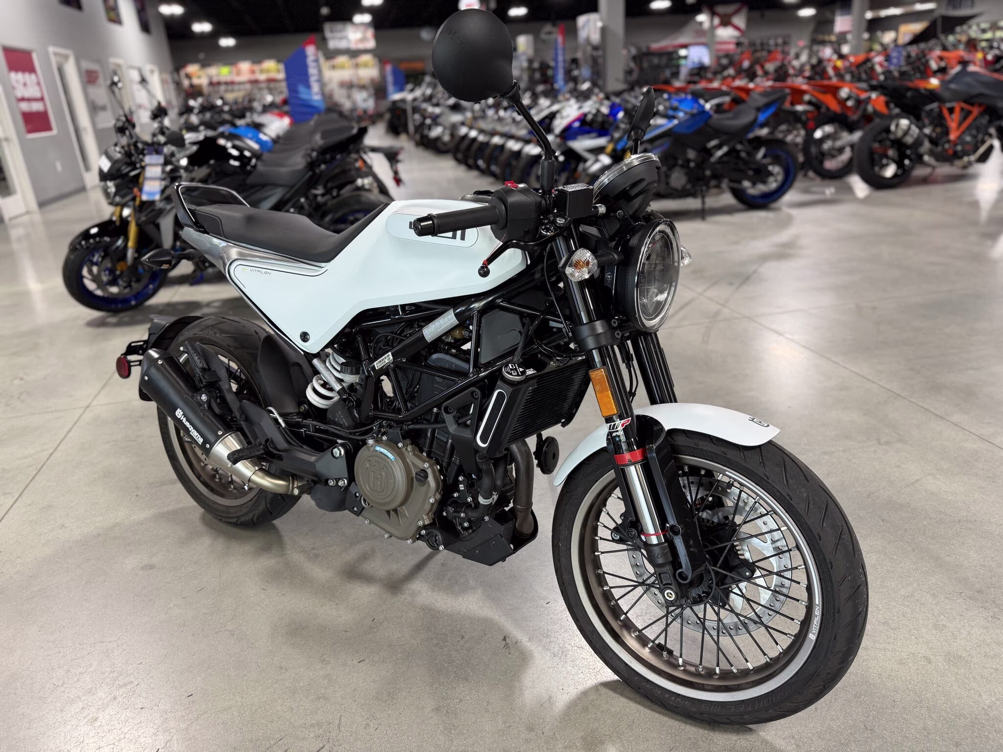2022 Husqvarna SVARTPILEN 401 Motorcycle